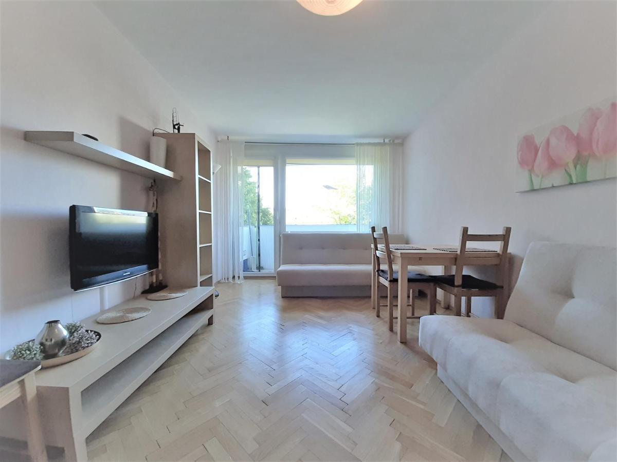 Your Best Apartment Kolobrzeska Gdansk Dış mekan fotoğraf